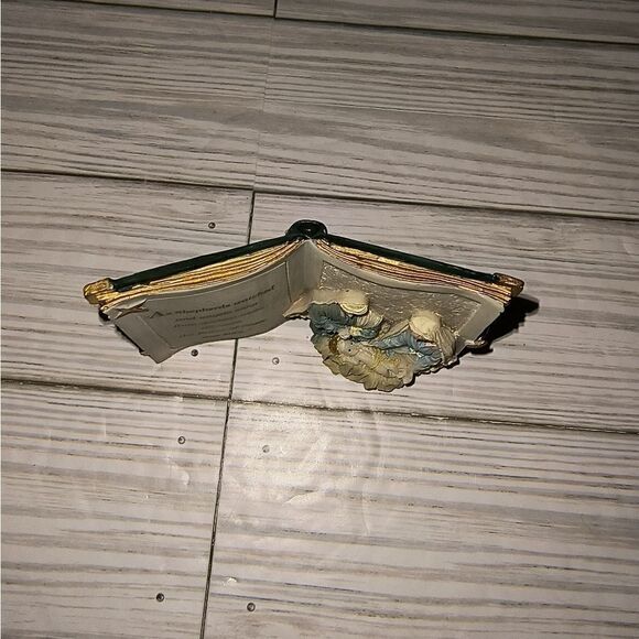 Vintage Magic Creations The Story Of Christmas Nativity Scene Holiday Decor 1998 - Picture 2 of 9